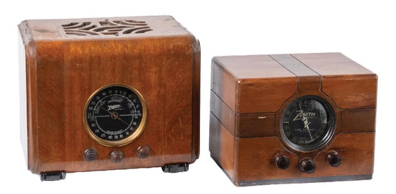 PAIR OF ZENITH RADIOS, MODELS 5J-217 & 4-B-106