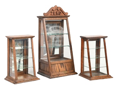 COLLECTION OF 3 SMALL CHEWING GUM SHOWCASES