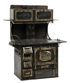 THE GREAT MAJESTIC SALESMAN SAMPLE STOVE