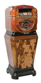 MULTI-COIN WURLITZER MODEL 71 JUKEBOX WITH MODEL 810 STAND