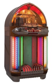MULTI-COIN WURLITZER MODEL 1100 JUKEBOX