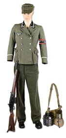 (C) FINE AND RARE WWII DEUTSCHE-INDUSTRIE-WERKE VG2 VOLKSSTURMGEWEHR RIFLE WITH VOLKSSTURM UNIFORM