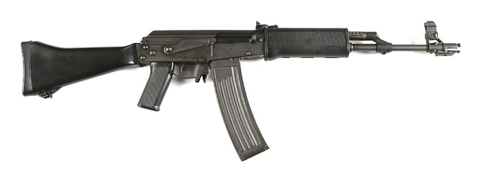(M) PRE-BAN VALMET M71/S .223 REMINGTON SEMI-AUTOMATIC RIFLE WITH SPARE MAGAZINES.