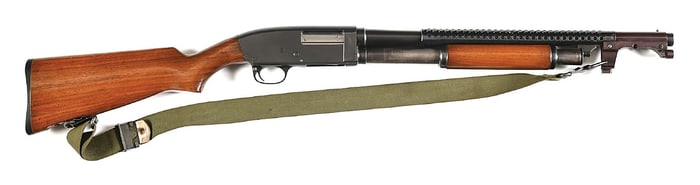 (C) WWII US MODEL 620A SLIDE ACTION TRENCH SHOTGUN.
