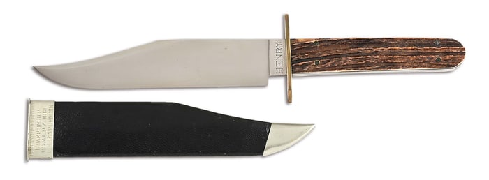 CIRCA 1960S D.E. HENRY STAG HANDLE BOWIE KNIFE WITH COMBINATION FLINTLOCK CHAMPIONSHIP PRESENTATION.