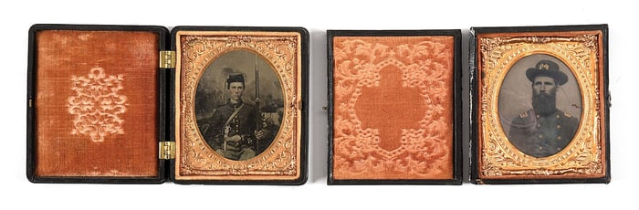 LOT OF 2: CIVIL WAR TINTYPES.