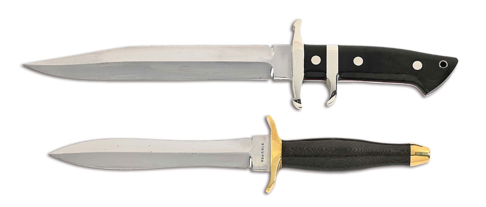 LOT OF 2: STEVE VOORHIS SUB HILT FIGHTER AND DAGGER.: Lot consists of: (A) Large sub hilt fighter with a mirror polished clip point blade marked "VOORHIS" on the ricasso. Blade exhibits cross graining with scattered light blemishes. Full tapered tang con
