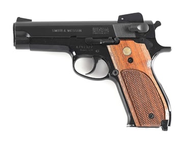 (M) SMITH & WESSON 439 9MM SEMI-AUTOMATIC PISTOL WITH BOX.