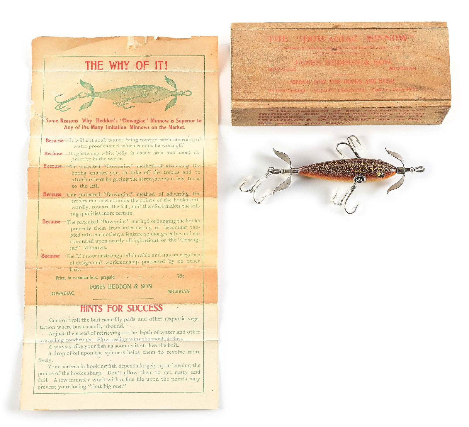 FANCY SIENNA YELLOW HEDDON MINNOW IN WOOD BOX (1 of 7)