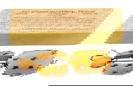 YELLOW HOSMER MECHANICAL FROGGIE IN BOX