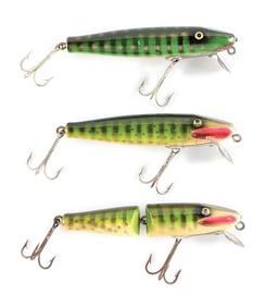 3 PAW PAW PIKE LURES GREEN WITH GOLD DOTS