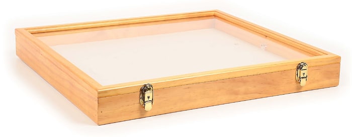 LARGE OAK WOOD DISPLAY CASE WITH KEY
