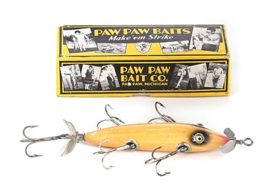 MOONLIGHT FIVE HOOK CASTING BAIT WITH PAW PAW BOX