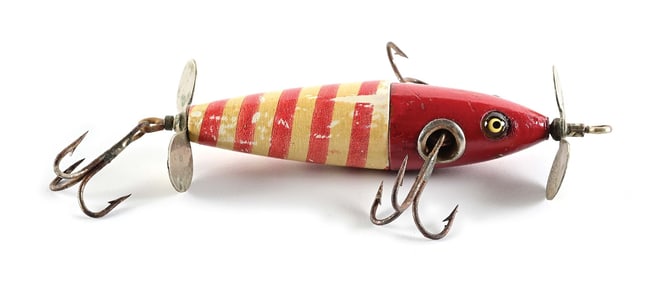 RED AND WHITE CHARMER