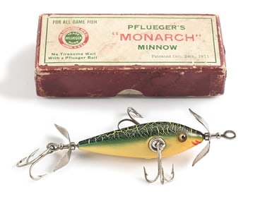 PFLUEGER MONARCH MINNOW IN MAROON BOX