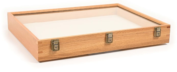 MEDIUM SIZE WOODEN DISPLAY CASE