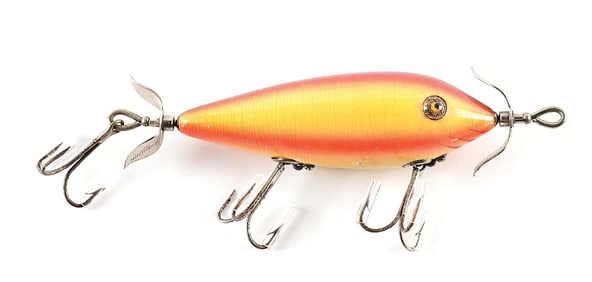 HEDDON 301 SURFACE DOWAGIAC MINNOW IN RAINBOW