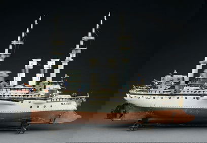 MARKLIN CAT. REF. 1092 "MAINE" BATTLESHIP W/ CLOCKWORK POWER