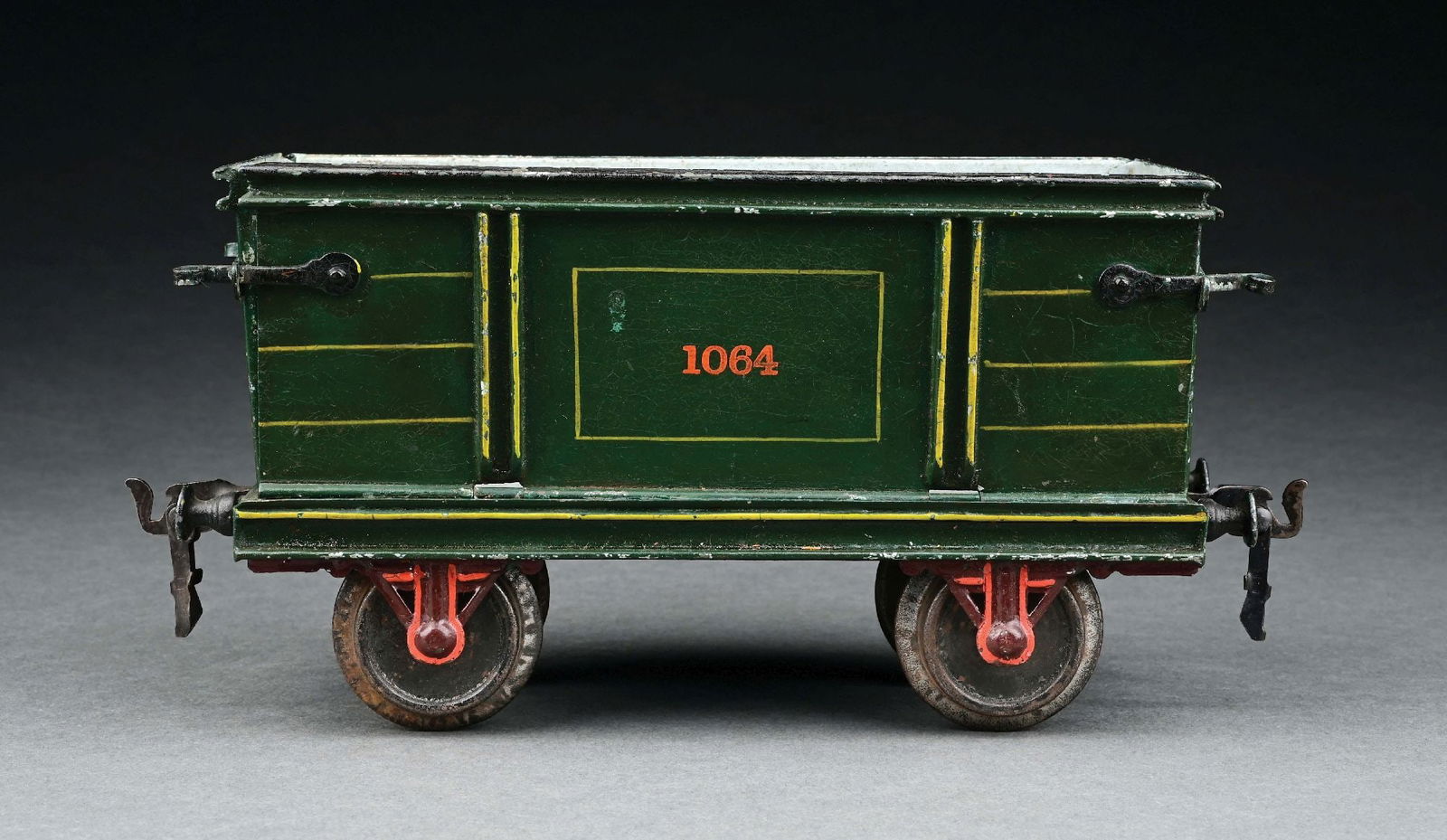 MARKLIN II GA. HAND-PAINTED 4-WHEEL BEET TRANSPORT CAR: CONDITION: Missing one buffer, otherwise excellent condition. Item Dimensions: 9" x 4" x 5".