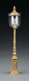 EUROPEAN-MADE HAND-PAINTED ELECTRIC LAMP POST