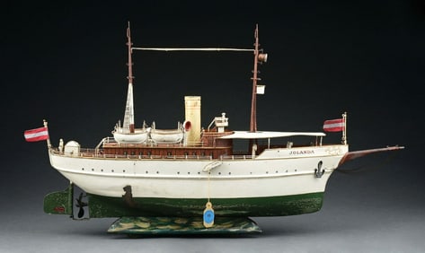 MARKLIN CAT. REF. 5064/62 "JOLANDA" YACHT W/ CLOCKWORK POWER