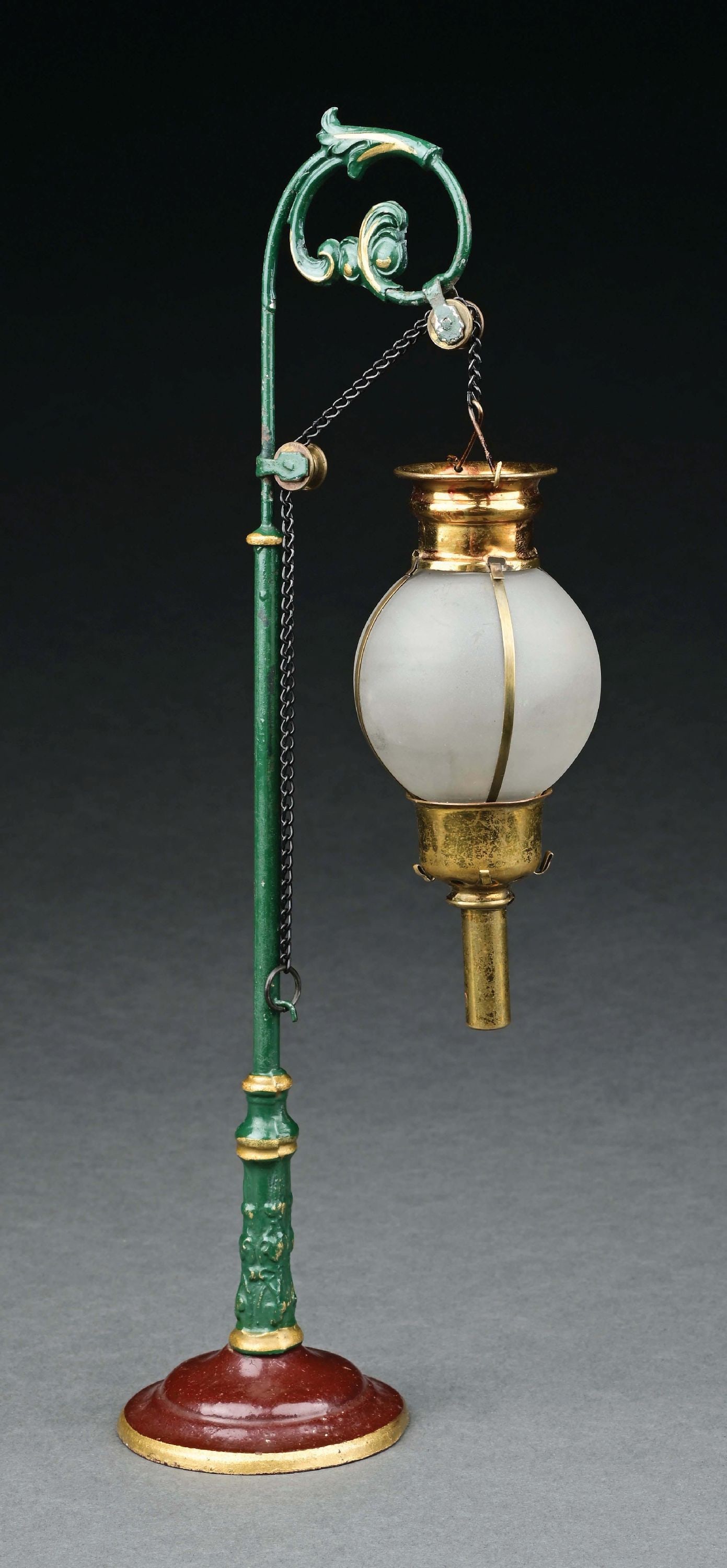 MARKLIN HAND-PAINTED OIL LAMP: CONDITION: Near mint condition. Item Dimensions: 11 - 1/2" x 5".