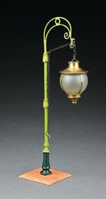 EUROPEAN HAND-PAINTED OIL LAMP POST