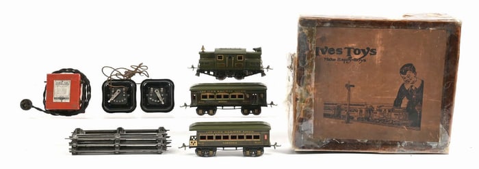 IVES O GA. SET IN BOX