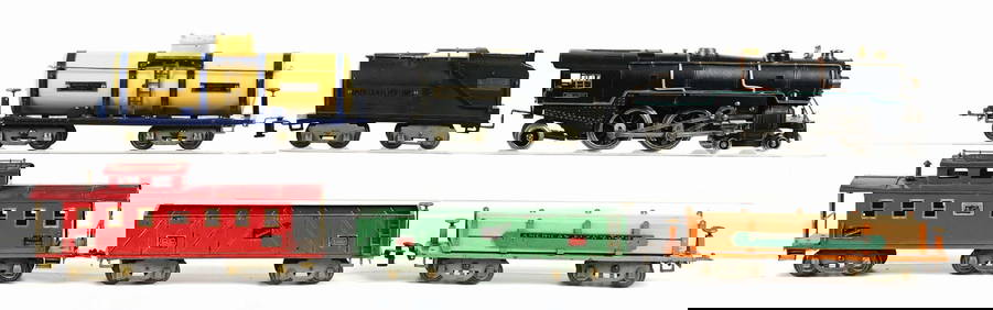LOT OF 6: AMERICAN FLYER NO. 4692 STANDARD GAUGE LOCOMOTIVE & CARS (1 of 2)