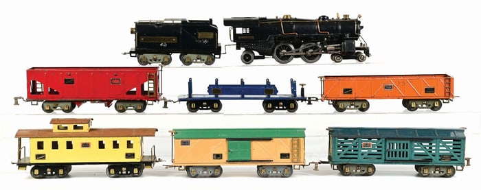LOT OF 8: AMERICAN FLYER STANDARD GAUGE STEAM LOCOMOTIVE, TENDER & FREIGHT CARS