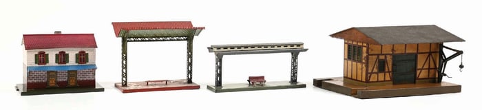 LOT OF 4: STATIONS