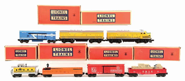 LIONEL SUPER O TRAIN SET (1 of 3)