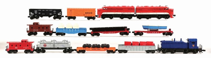 LOT OF 2: LIONEL BOXED TRAIN SETS