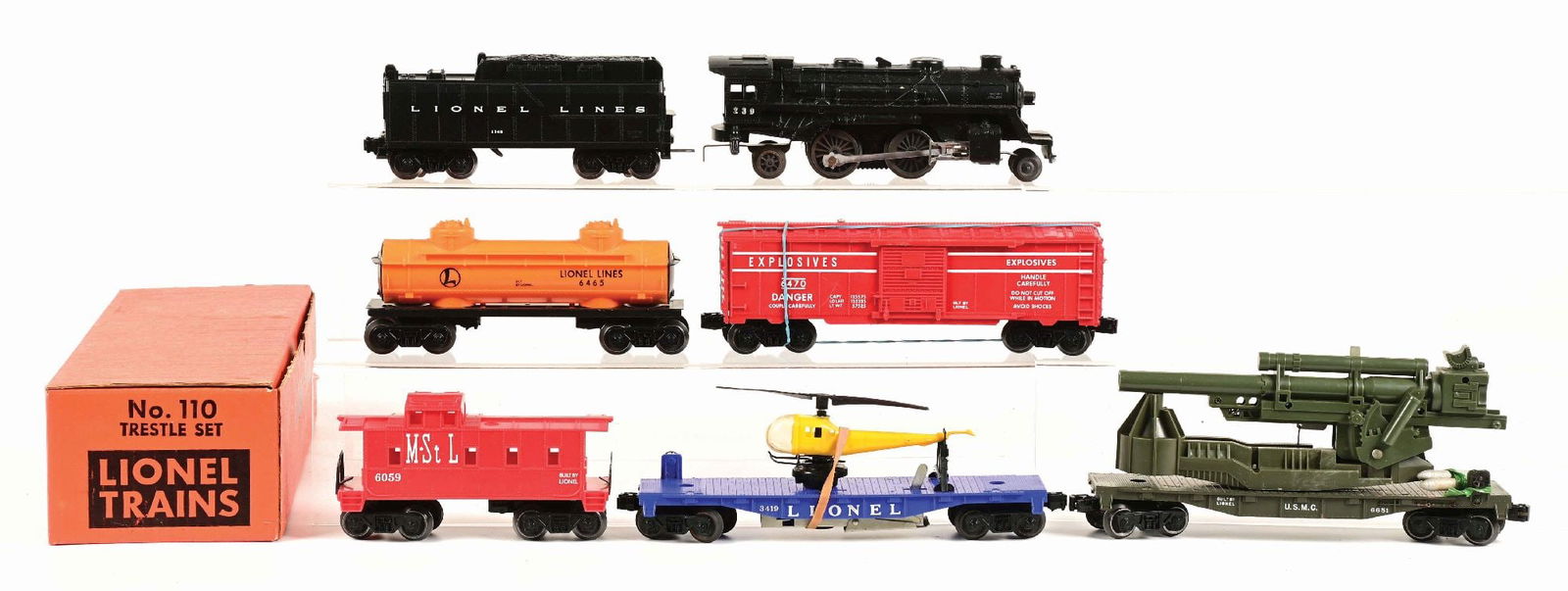 LIONEL TRAIN SET NO. 19337 IN BOX (1 of 3)