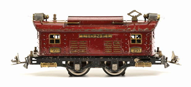 LIONEL NO. 253 MAROON "O GAUGE" TRAIN (1 of 4)