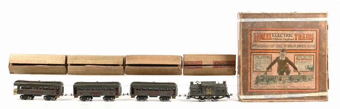 LIONEL OUTFIT NO. 352 IN BOX