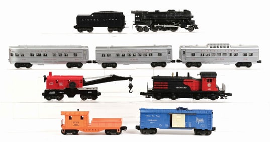 LOT OF 2: BOXED LIONEL SETS