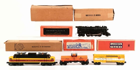 LOT OF 5: VARIOUS LIONEL O GAUGE TRAIN CARS AND ENGINE IN BOX