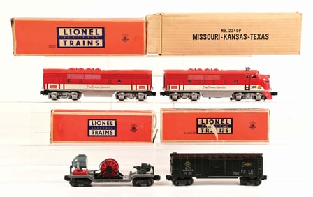 LOT OF 4: LIONEL TEXAS SPECIAL F3 AND CARS