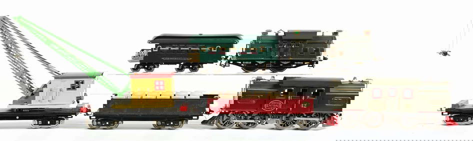 LOT OF 5: LIONEL NO. 42, NO. 10 & FREIGHT CARS (1 of 2)