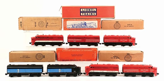 LOT OF 8: LIONEL ENGINES NO. 210, 211, 226 & 229 WITH "B" UNITS, 1 EMPTY BOX