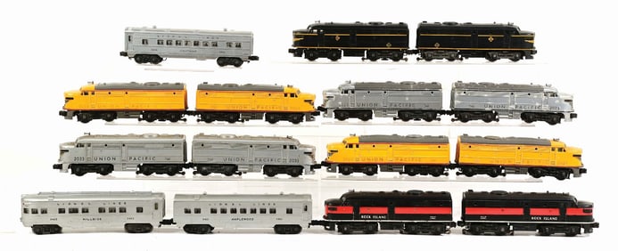 LOT OF 9: LIONEL TWIN DIESEL LOCOMOTIVES