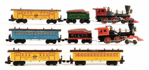 LOT OF 8: LIONEL GROUP W/ HALLOWEEN GENERAL