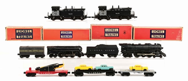 LOT OF 9: LIONEL LOCOMOTIVES & ROLLING STOCK