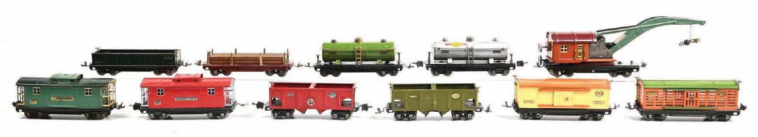 LOT OF 11: LIONEL O GAUGE FREIGHTS (1 of 2)