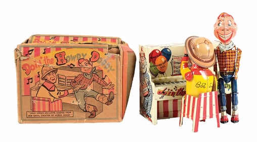 UNIQUE ART TIN LITHO WIND-UP HOWDY DOODY & BOB SMITH BAND TOY