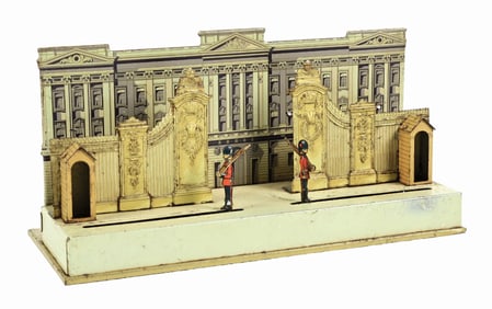 SCARCE & UNUSUAL TIN LITHO WIND-UP BUCKINGHAM PALACE TOY