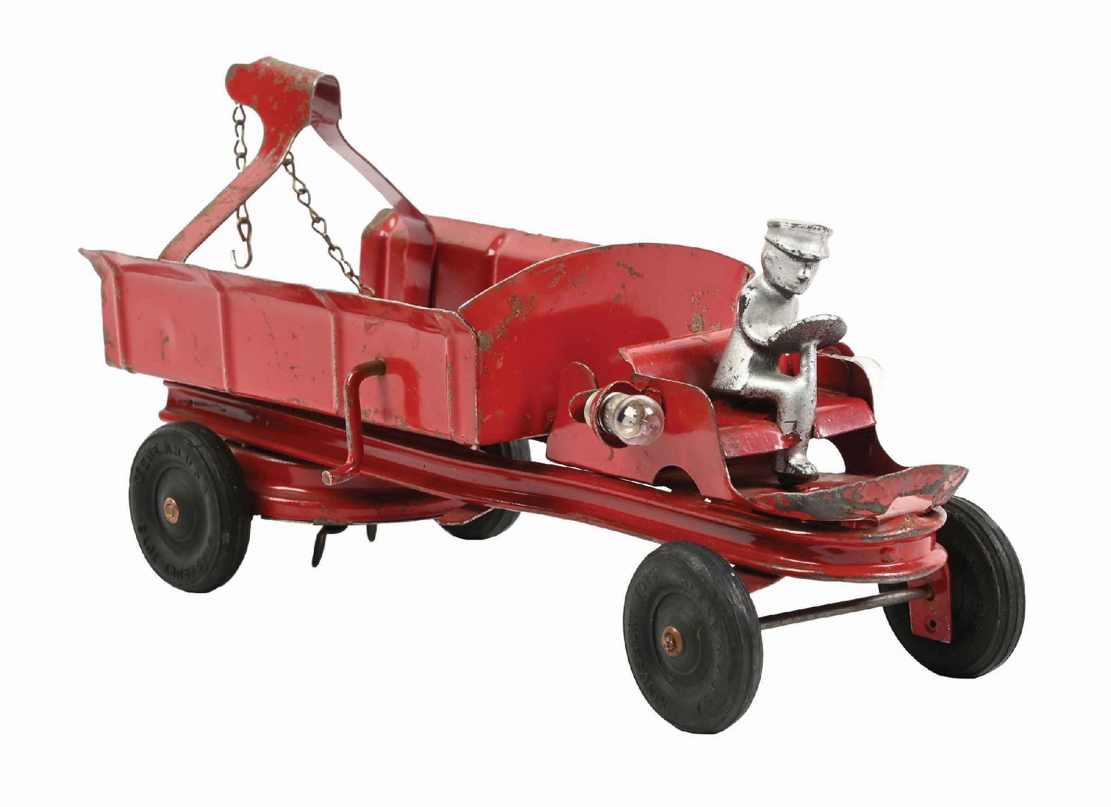 KINGSBURY PRESSED STEEL CLOCKWORK TOW TRUCK (1 of 4)