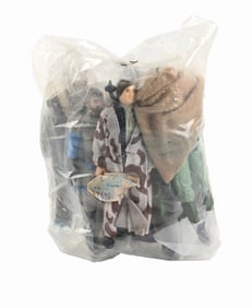 SPECIAL BOSCOV'S KENNER STAR WARS 1970S FIGURES & STAPLE SHUT PLASTIC BAG