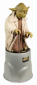 FULL SIZE STAR WARS EPISODE 1 YODA FIGURE ON PEPSI-COLA PEDESTAL BASE